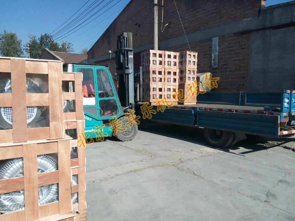 720雙葉輪高壓風(fēng)機(jī)5.5kw發(fā)貨現(xiàn)場